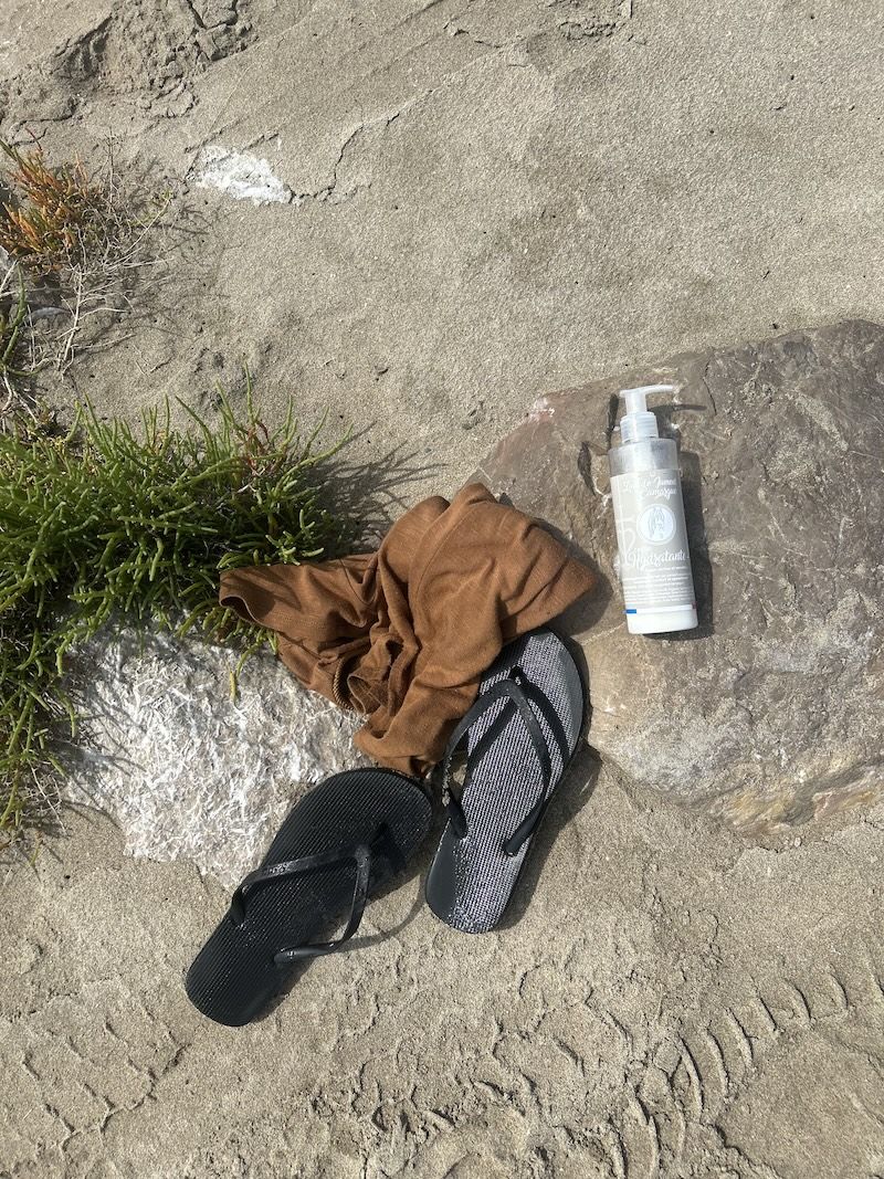 creme au lait de jument sainte marie de la mer soin au lait de jument sur la plage de sainte marie de la mer